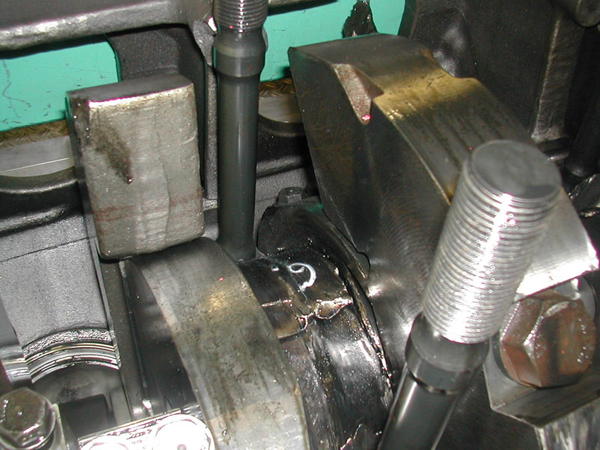 Damged-main-bearing